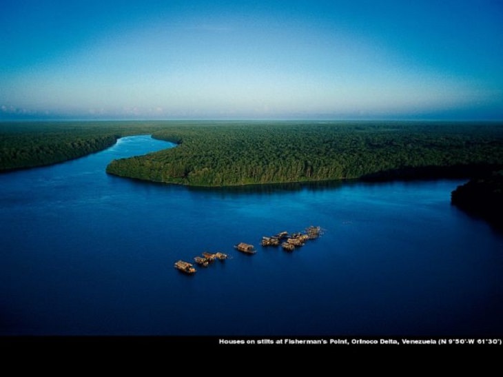 Gorgeous pictures of different parts of the world as taken from the air by famous environmentalist, activist, journalist and photographer from France, Yann Arthus-Bertrand 