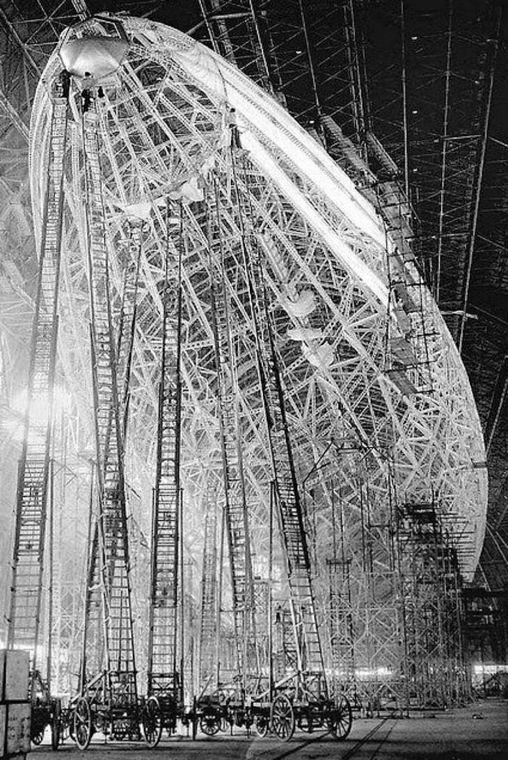20 Heart Stopping Safety Fails, Construction of the dirigible USS Macon, 1934