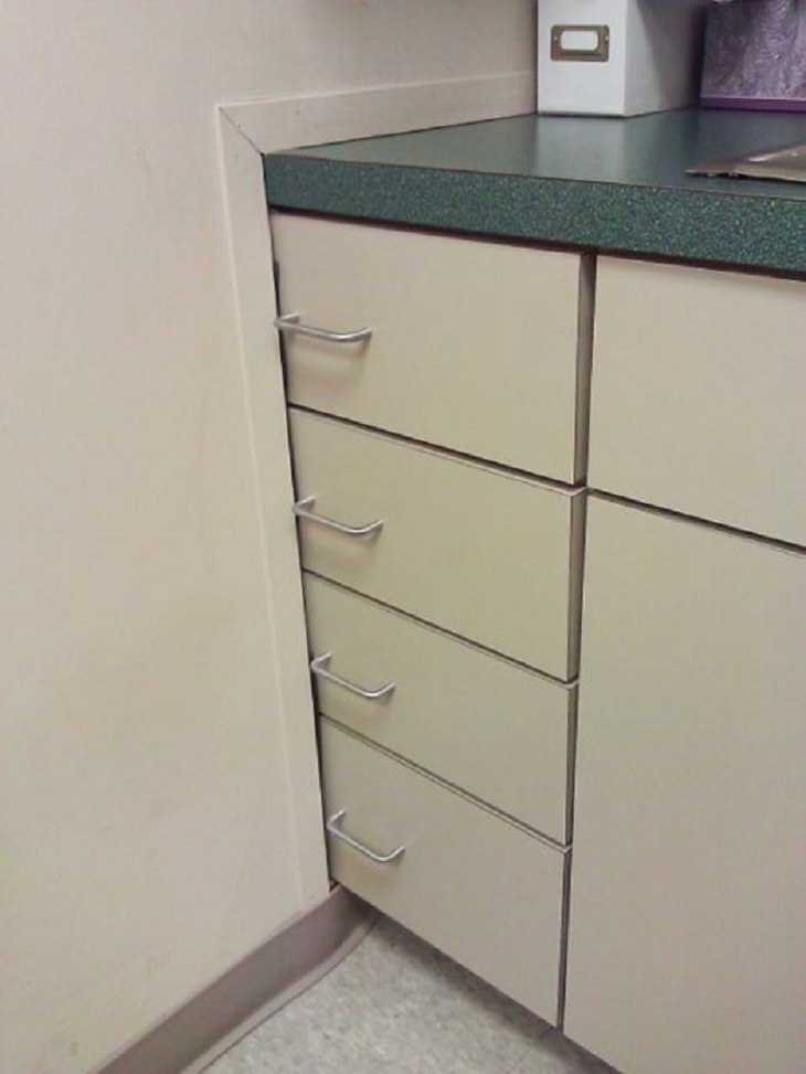 Pointless Inventions, drawer 