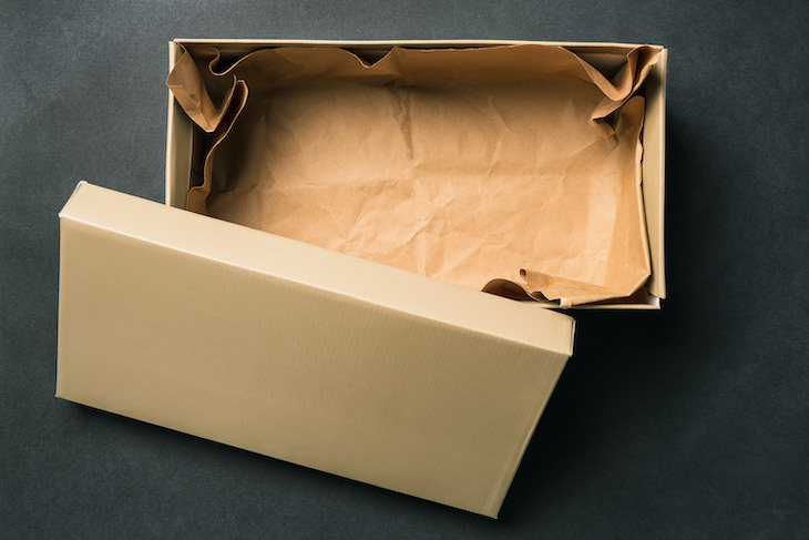 11 Household Items You Should NOT Throw Away, shoebox