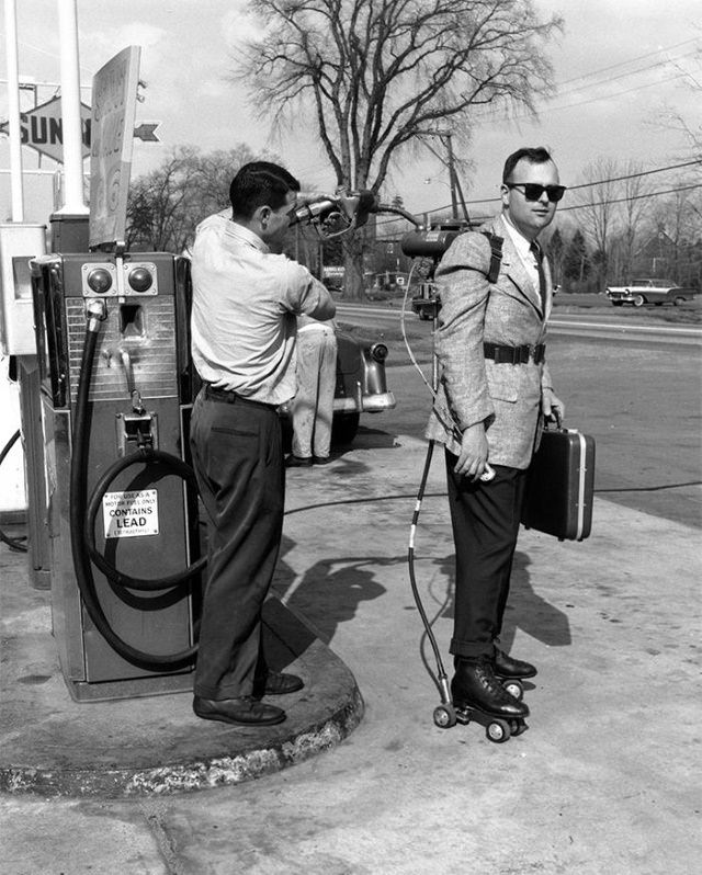 Odd Vintage Tech Inventions  These motorized roller-skates allowed door-to-door salesman zip from door to door at a higher speed (1961)