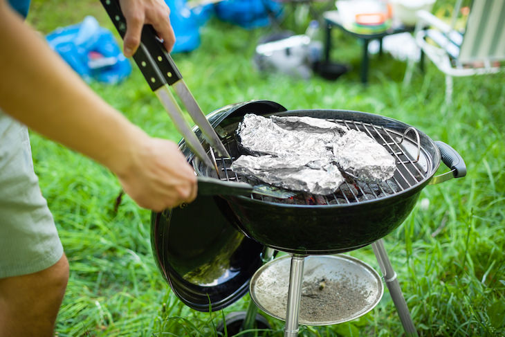 11 Household Items You Should NOT Throw Away, aluminum foil