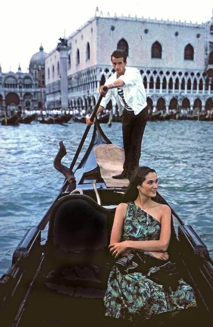 11 Nostalgic Photos of Stylish Past Generations, woman in gondola in Venice, 1960s