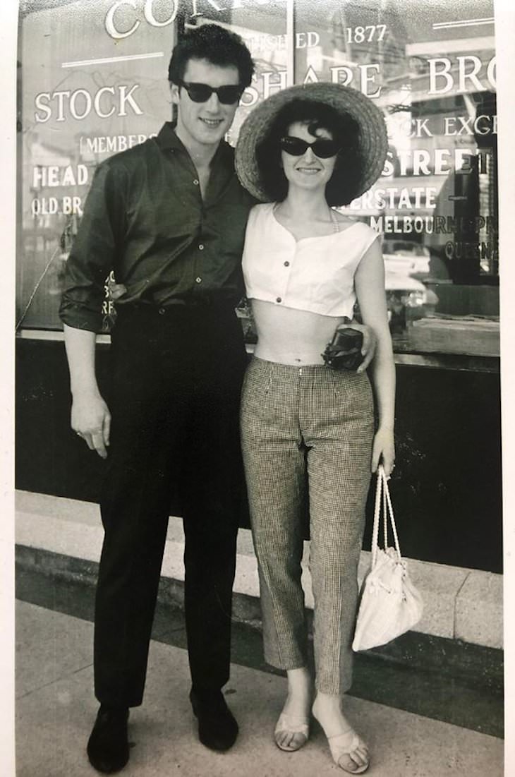 11 Nostalgic Photos of Stylish Past Generations, couple in their honeymoon 1962