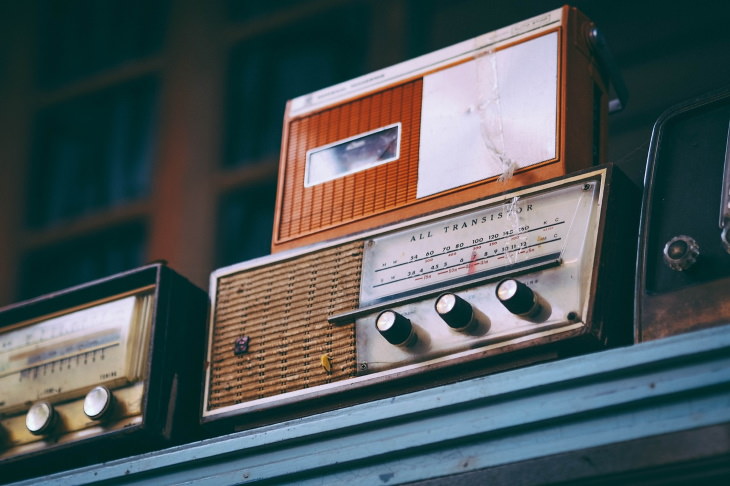 things you can toss from the garage Outdated Electronics