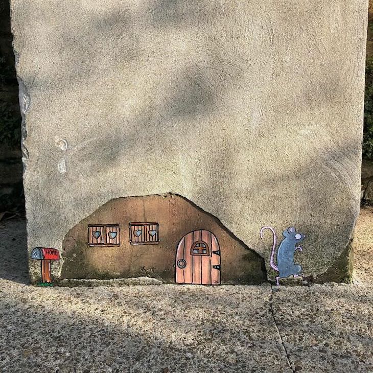 Street Artist CAL Uses Urban Corners Ingeniously, mouse house
