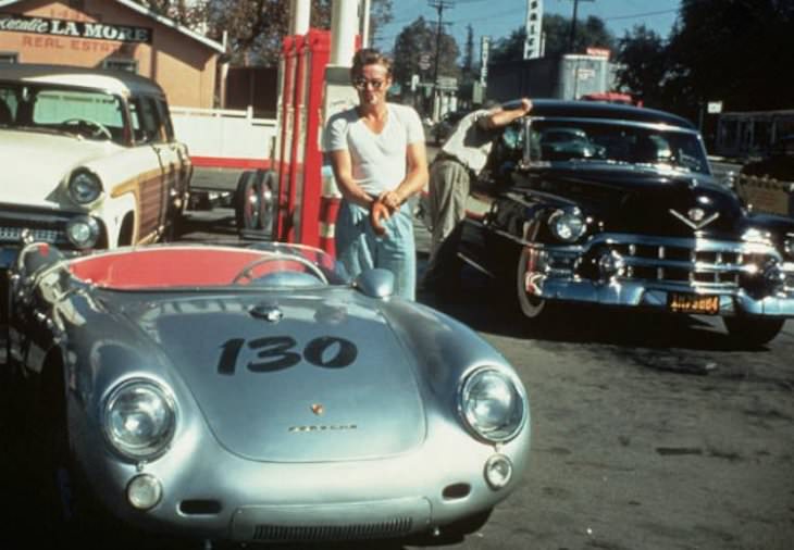 19 Images of Unusual Sights Around the World, James Dean 1955