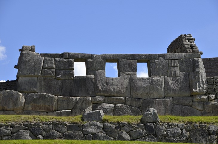 Secrets of Machu Picchu, secret temples