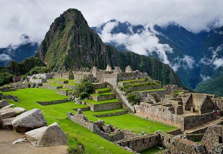 Secrets of Machu Picchu, construction 