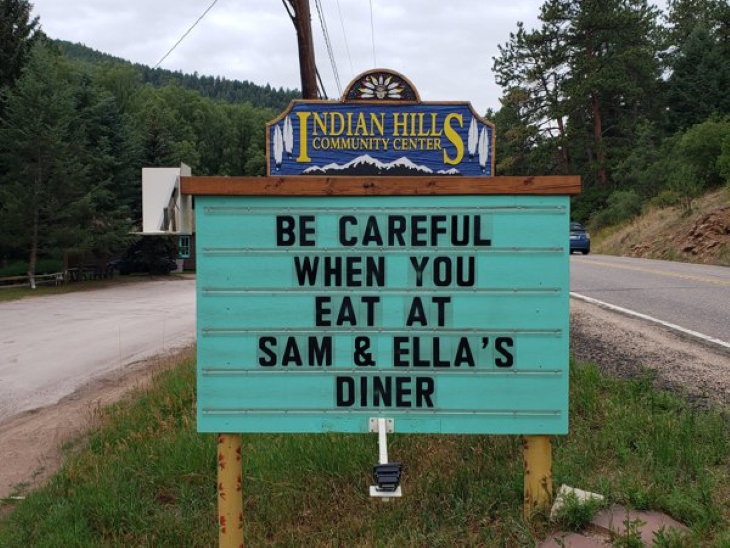 Indian Hills Community Center Signs diner