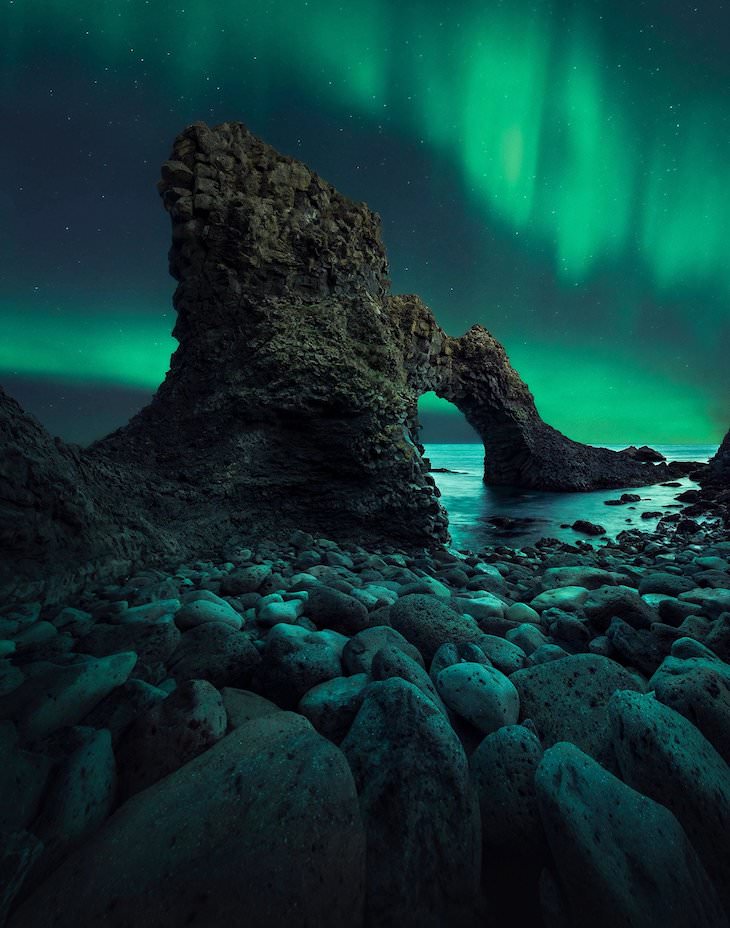 Best Northern Lights Photo of the Year shortlist, “Gate To The North” by Filip Hrebenda
