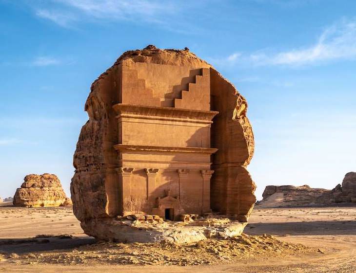 Poignant Photos with Fascinating Backstories, Hegra, ancient city in Saudi Arabia