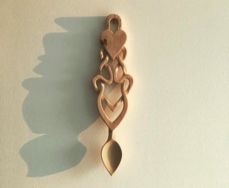 Valentine’s Traditions in the World welsh love spoon