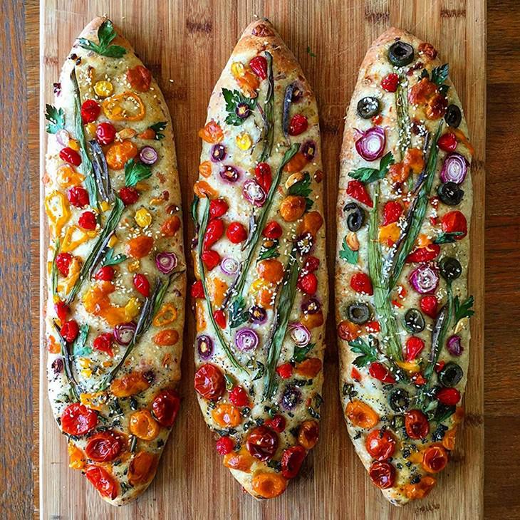 Baked Goods long breads with veggies