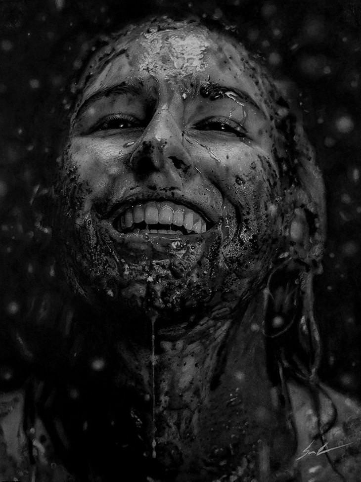 Astonishing Hyper Realistic Charcoal Portraits