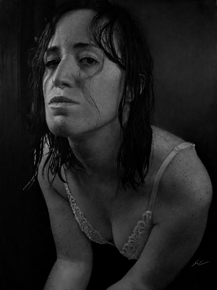 Astonishing Hyper Realistic Charcoal Portraits