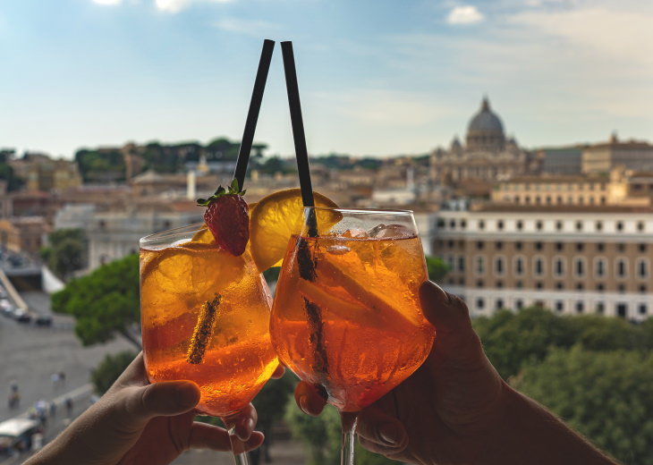  Cocktails from around the world Aperol Spritz