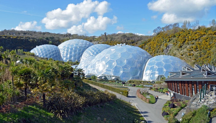 buildings inspired by nature The Eden Project