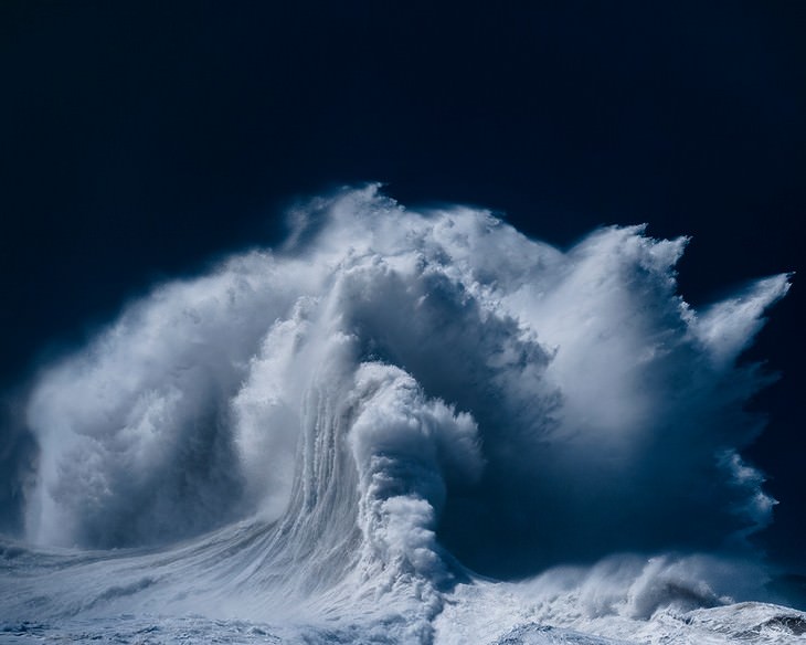 11 Powerful Images of the Ocean by Luke Shadbolt