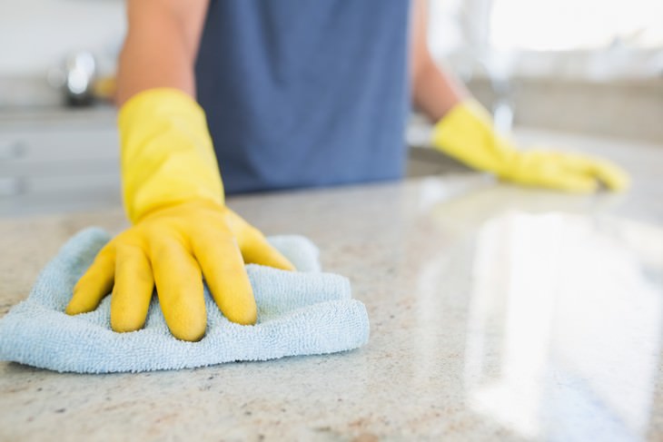 How Often You Should Replace and Clean Your Cleaning Essentials