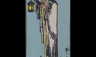 tarot card the hermit