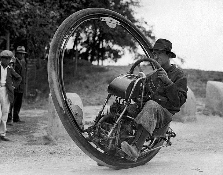 Unusual Vintage Vehicles, one-wheel motorcycle 