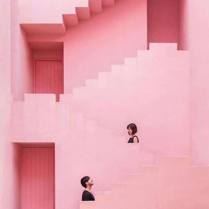 15 Quirky Photos That Have Fun with Architecture