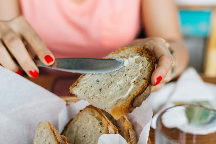 Butter vs. Margarine margarine spread