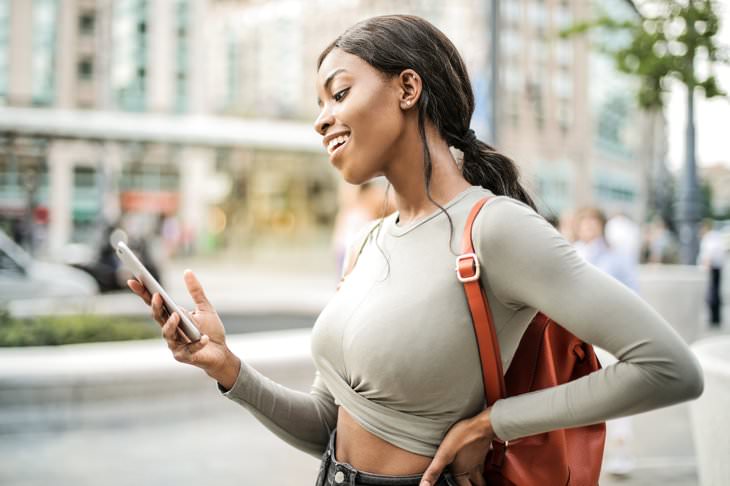 Creepy Facts woman with phone