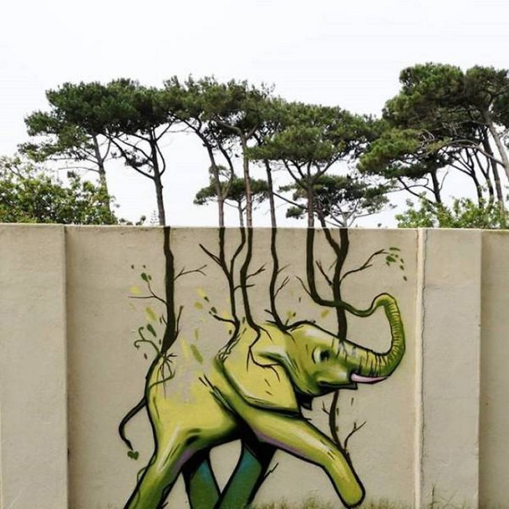 Graffiti Artist Uses Surroundings Brilliantly