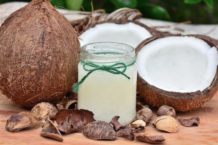 7 Nutrition Myths That Experts Want You to Forget coconut oil