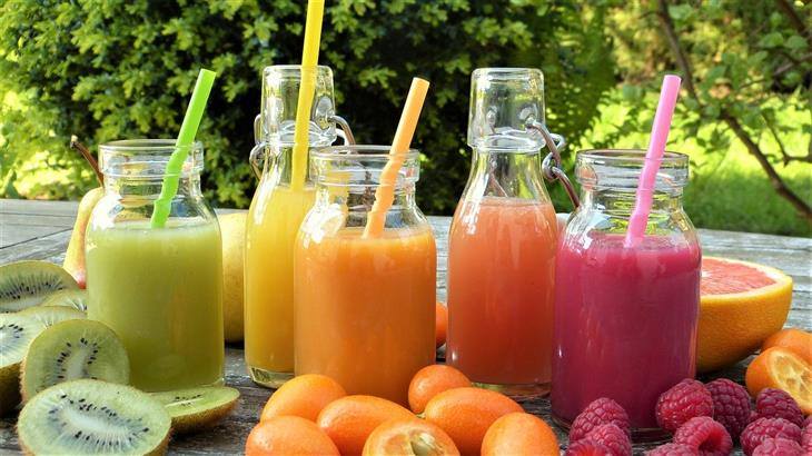 7 Nutrition Myths That Experts Want You to Forget juices