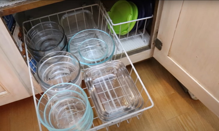 Tupperware organization tips pull-out drawers