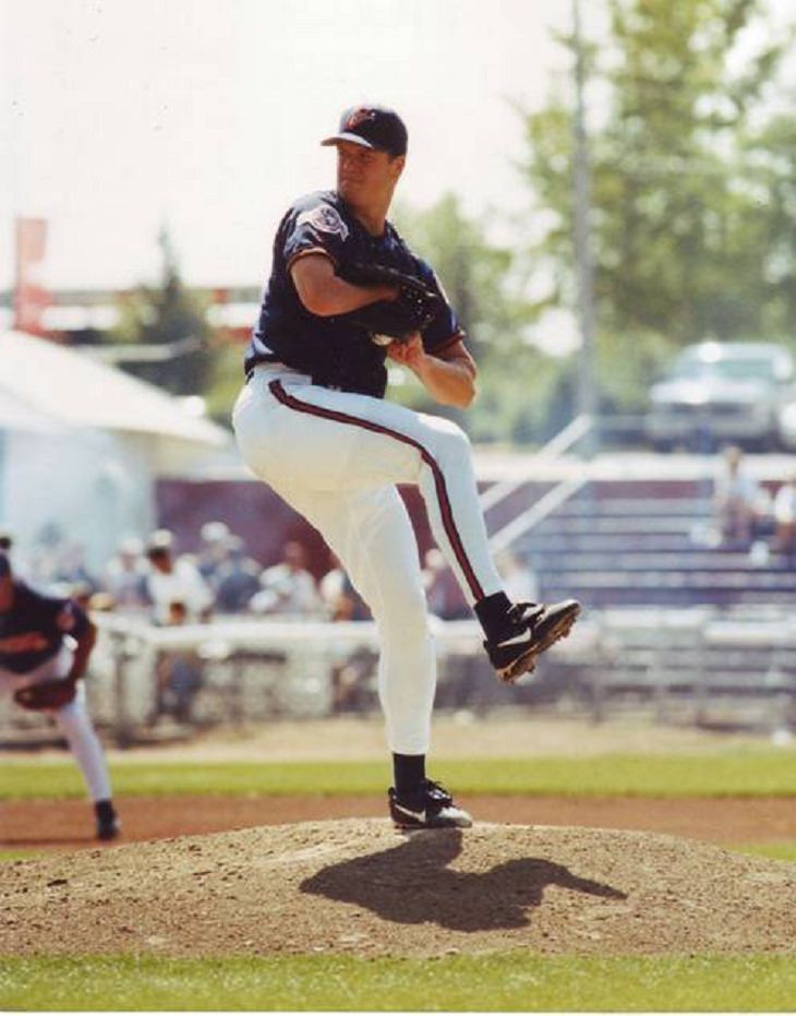  Inspiring Athletes Who Overcame Disabilities, Jim Abbott