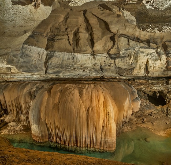 10 Most Beautiful Caves in the US Blanchard Springs Caverns, Arkansas
