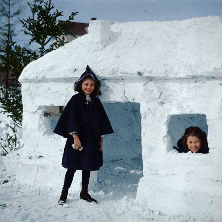 History Old Photos, snow fort