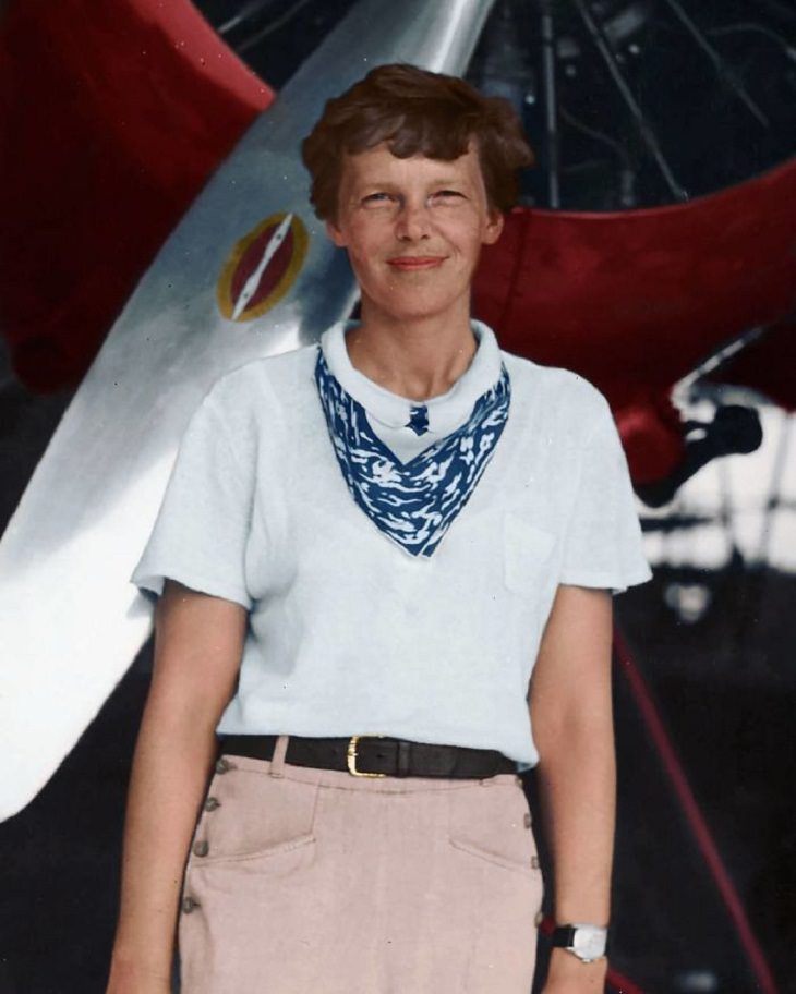 History Old Photos,  Amelia Earhart,