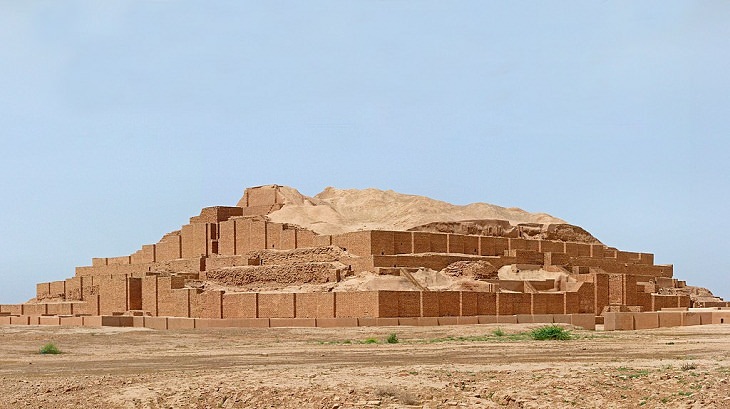 Oldest Temples. Tchogha Zanbil,