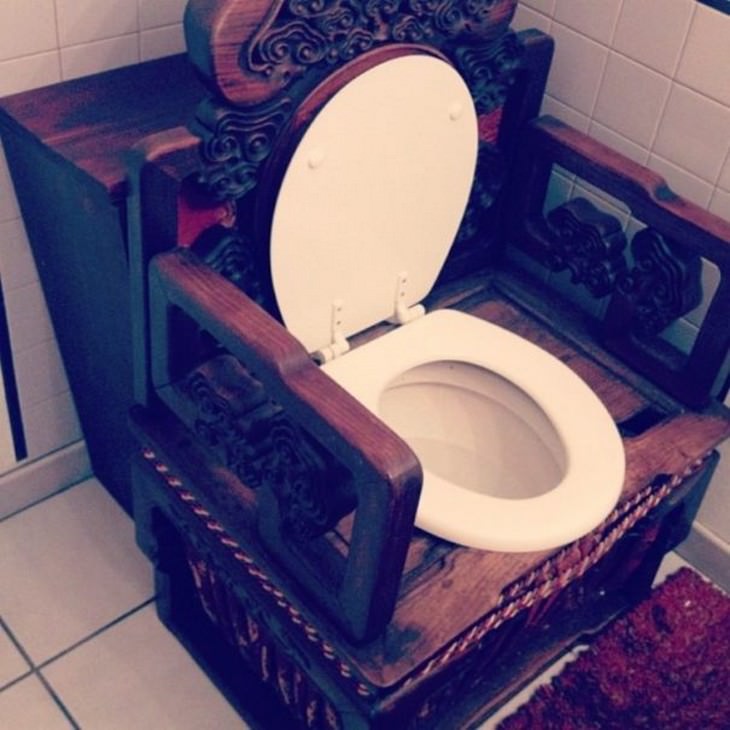 Outrageous Toilet Designs throne
