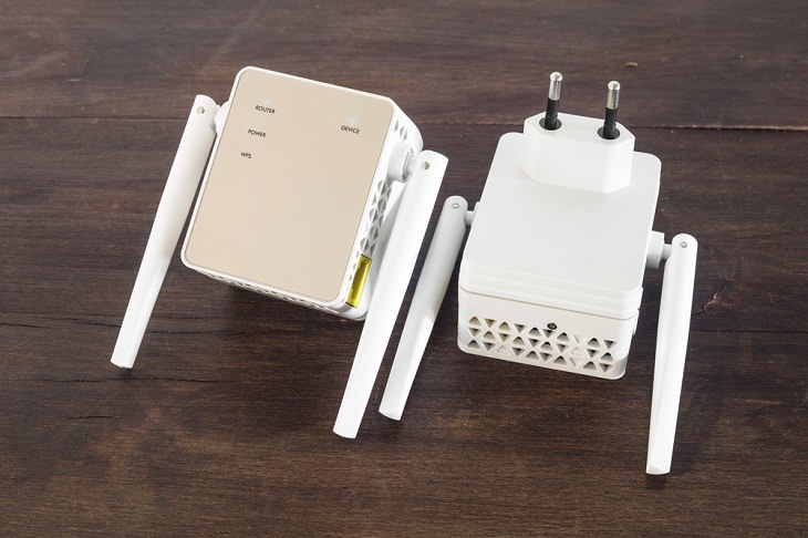 Wi-Fi Signal Boosting Tricks, Wi-Fi Repeater/ Booster/ Extender