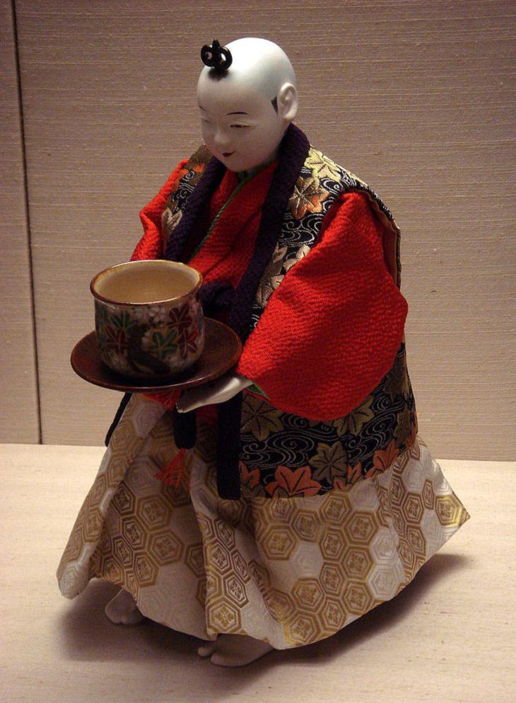 Vintage Inventions, Japanese dolls
