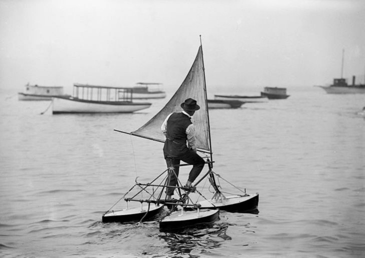 Vintage Inventions, hydrocycle 