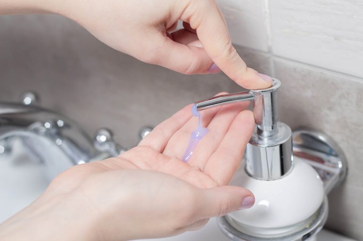 Bathroom Hacks, soap dispenser