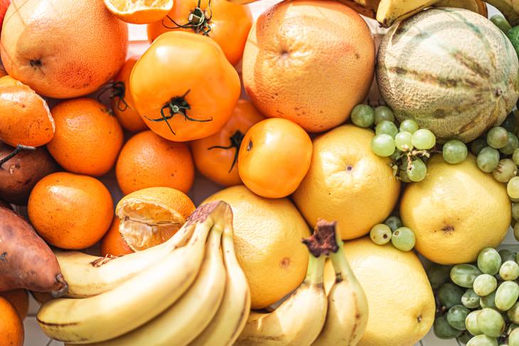 Organized Fridge fruit