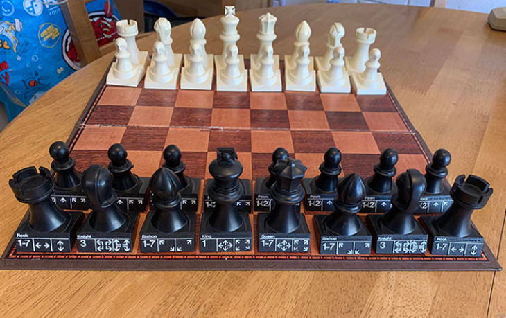 Creative Solutions chess set from 1972