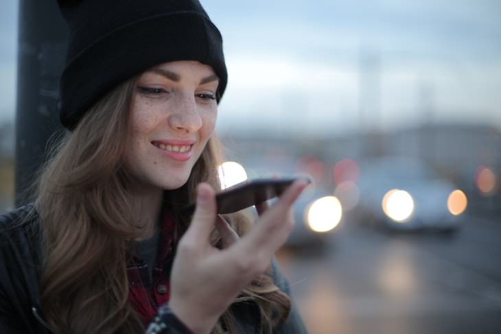 Insecure Apps woman talking on the phone