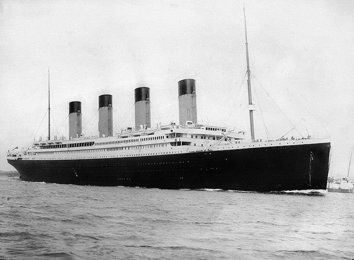 Creepy Historical Facts titanic