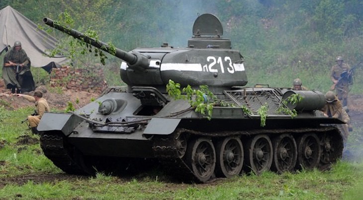 10 Significant Tanks Used in World War II,  T-34