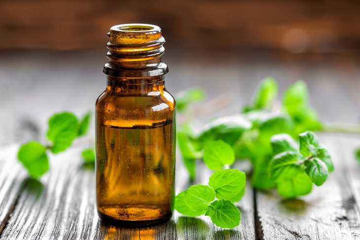 Home Remedies For Itching,  peppermint oil