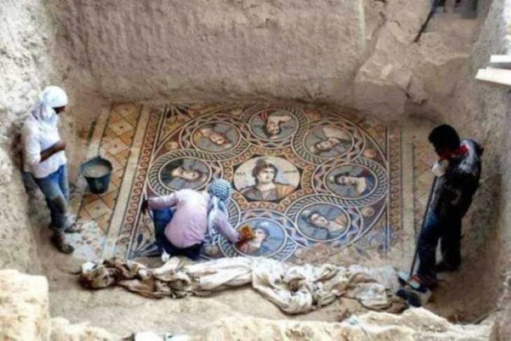 Historical Artifacts 2,000-year-old glass mosaics